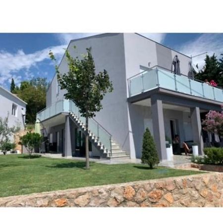 Apartmani Deluxe Jasenice  Exterior foto