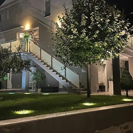 Apartmani Deluxe Jasenice  Exterior foto